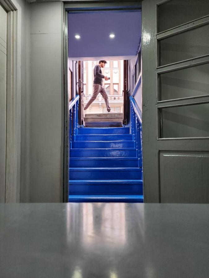 Gala Hostel Tbilisi ภายนอก รูปภาพ